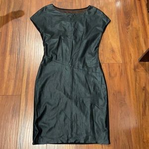 BCBG maxaria NWT Bock leather dress